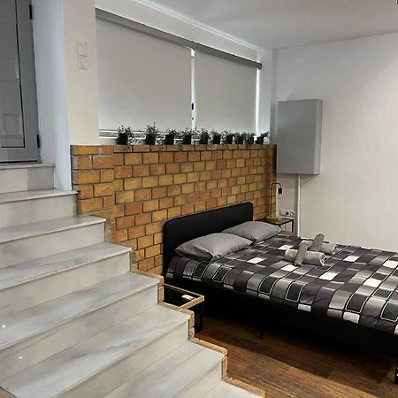 Industrial Studio / Alios 4 / Hilton Area Atina Dış mekan fotoğraf